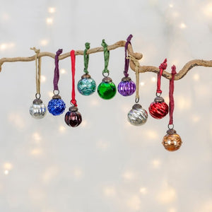 Mini Textured Baubles with Sari Loops Bag of 9