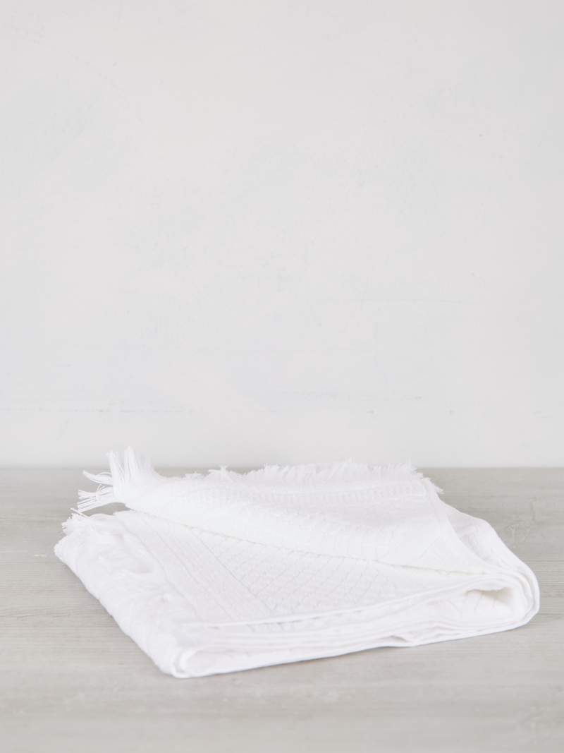 Target white top hand towels